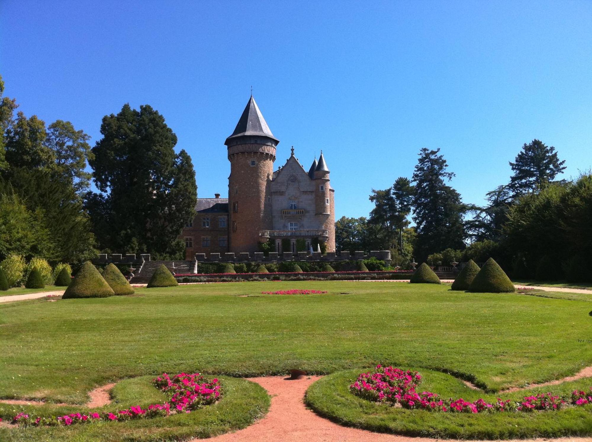 Chateau De Busset Buitenkant foto